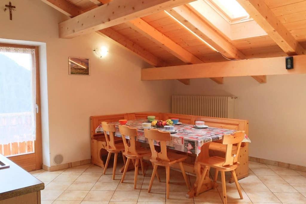 La Majon Apartment Colle Santa Lucia Bagian luar foto